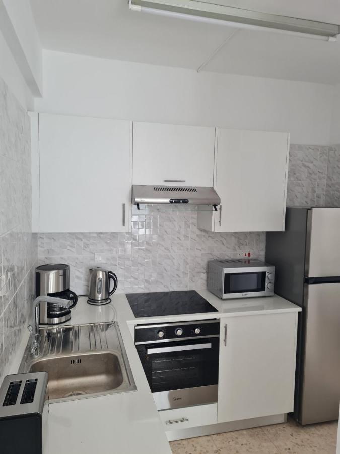 Almyria Apartments - By Imh Travel & Tours Paphos Kültér fotó