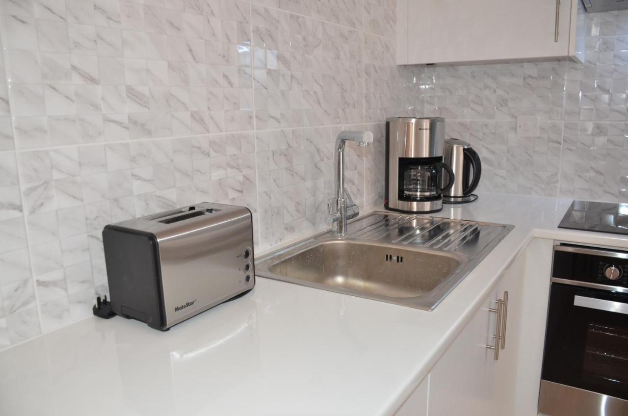 Almyria Apartments - By Imh Travel & Tours Paphos Kültér fotó