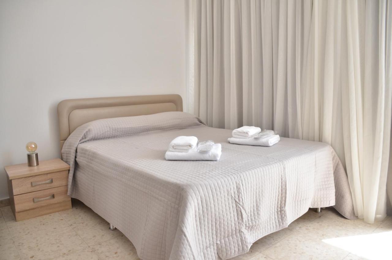 Almyria Apartments - By Imh Travel & Tours Paphos Kültér fotó
